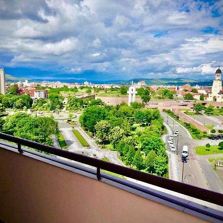 Apartmán Midsummer Boulevard Alba Iulia Exteriér fotografie