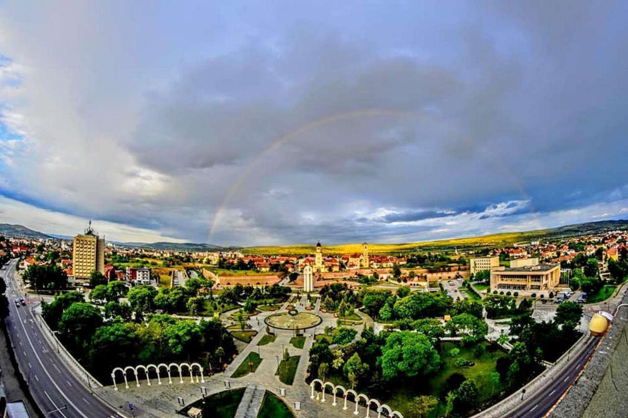 Apartmán Midsummer Boulevard Alba Iulia Exteriér fotografie